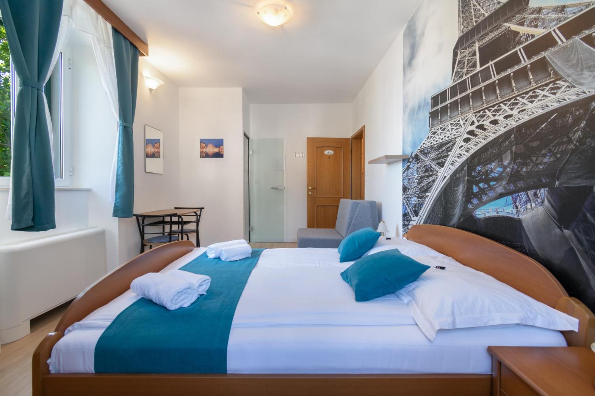 Bed & Breakfast Palac -Free Parking- Baška Voda エクステリア 写真