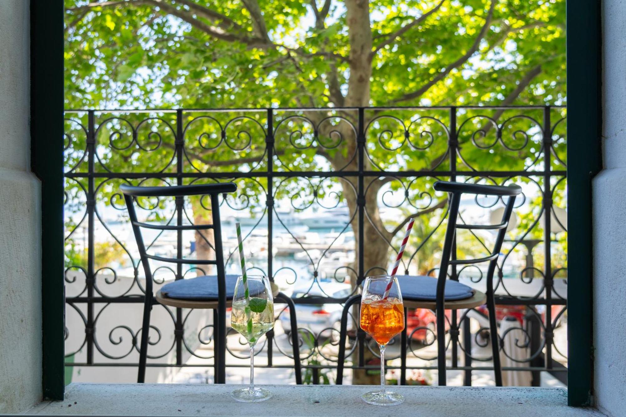 Bed & Breakfast Palac -Free Parking- Baška Voda エクステリア 写真