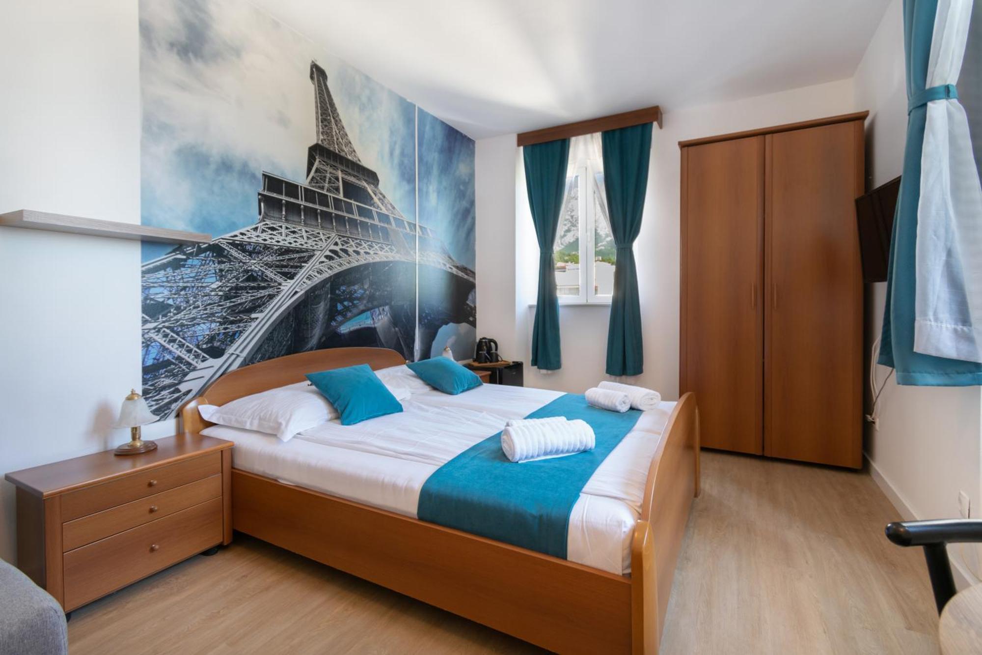 Bed & Breakfast Palac -Free Parking- Baška Voda エクステリア 写真