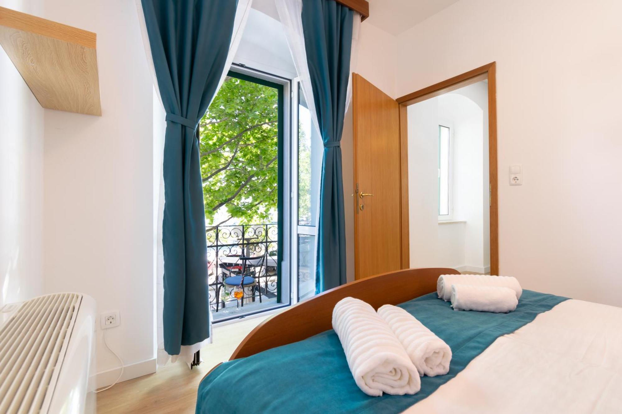 Bed & Breakfast Palac -Free Parking- Baška Voda エクステリア 写真