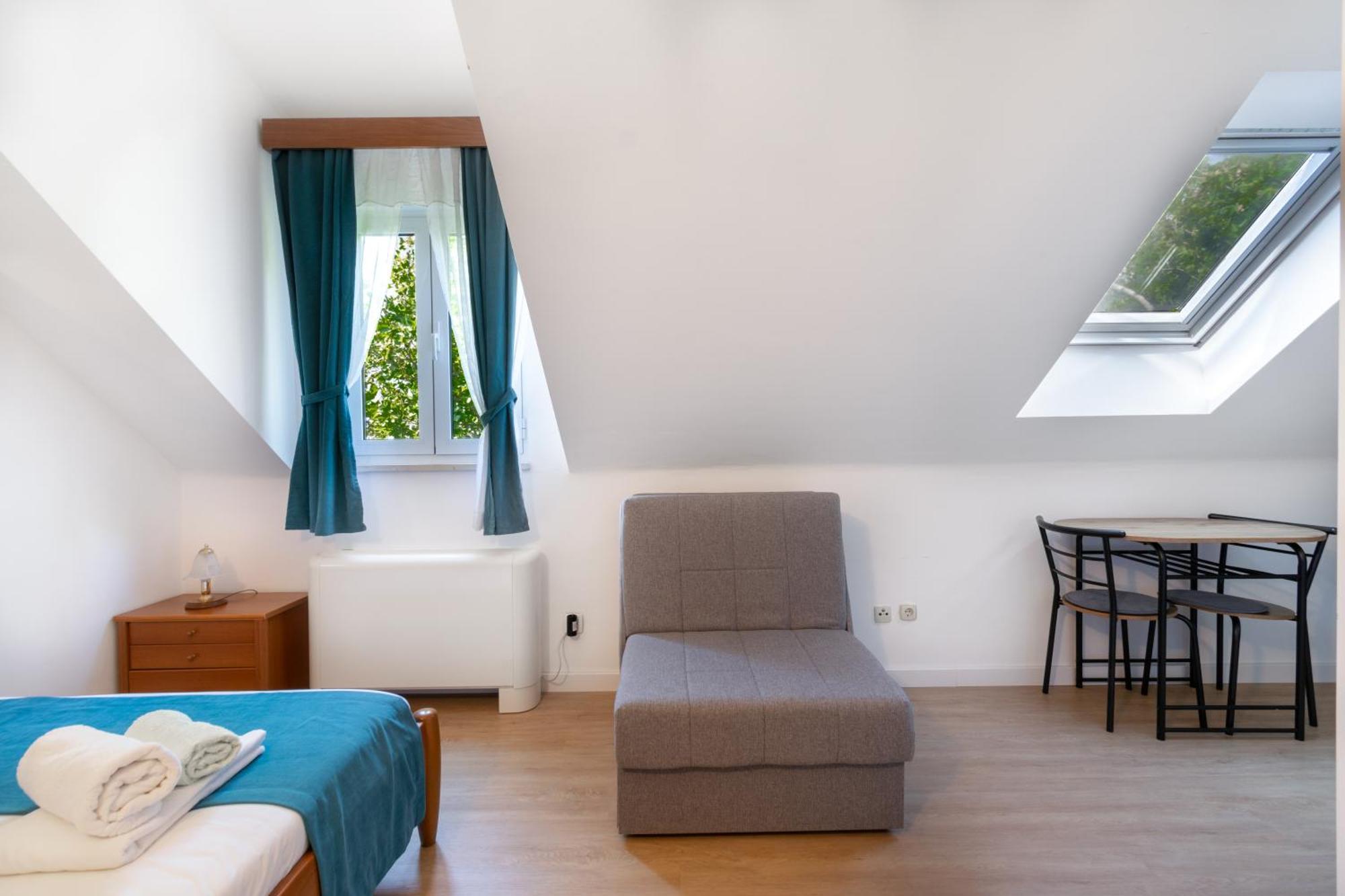 Bed & Breakfast Palac -Free Parking- Baška Voda エクステリア 写真