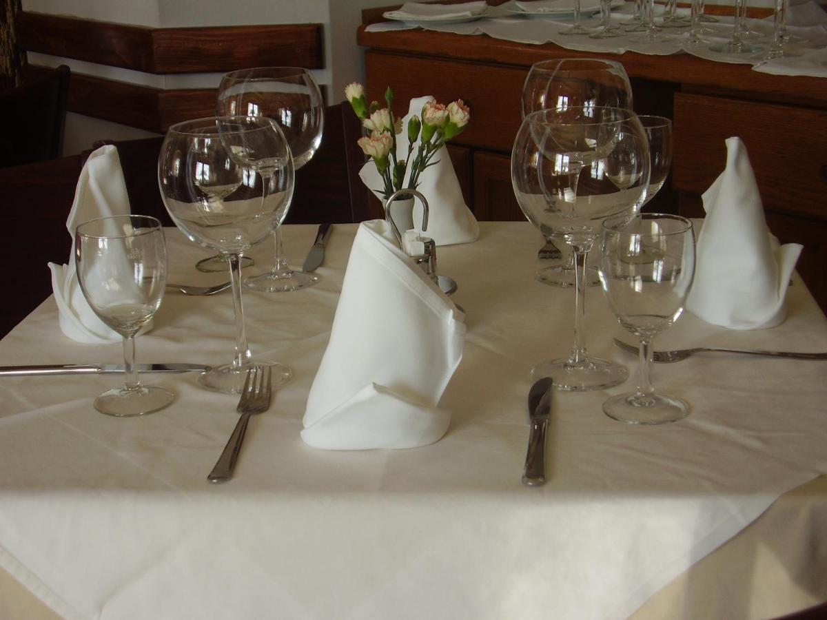 Bed & Breakfast Palac -Free Parking- Baška Voda エクステリア 写真